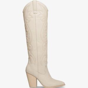 Steve Madden Lasso Boots Bone